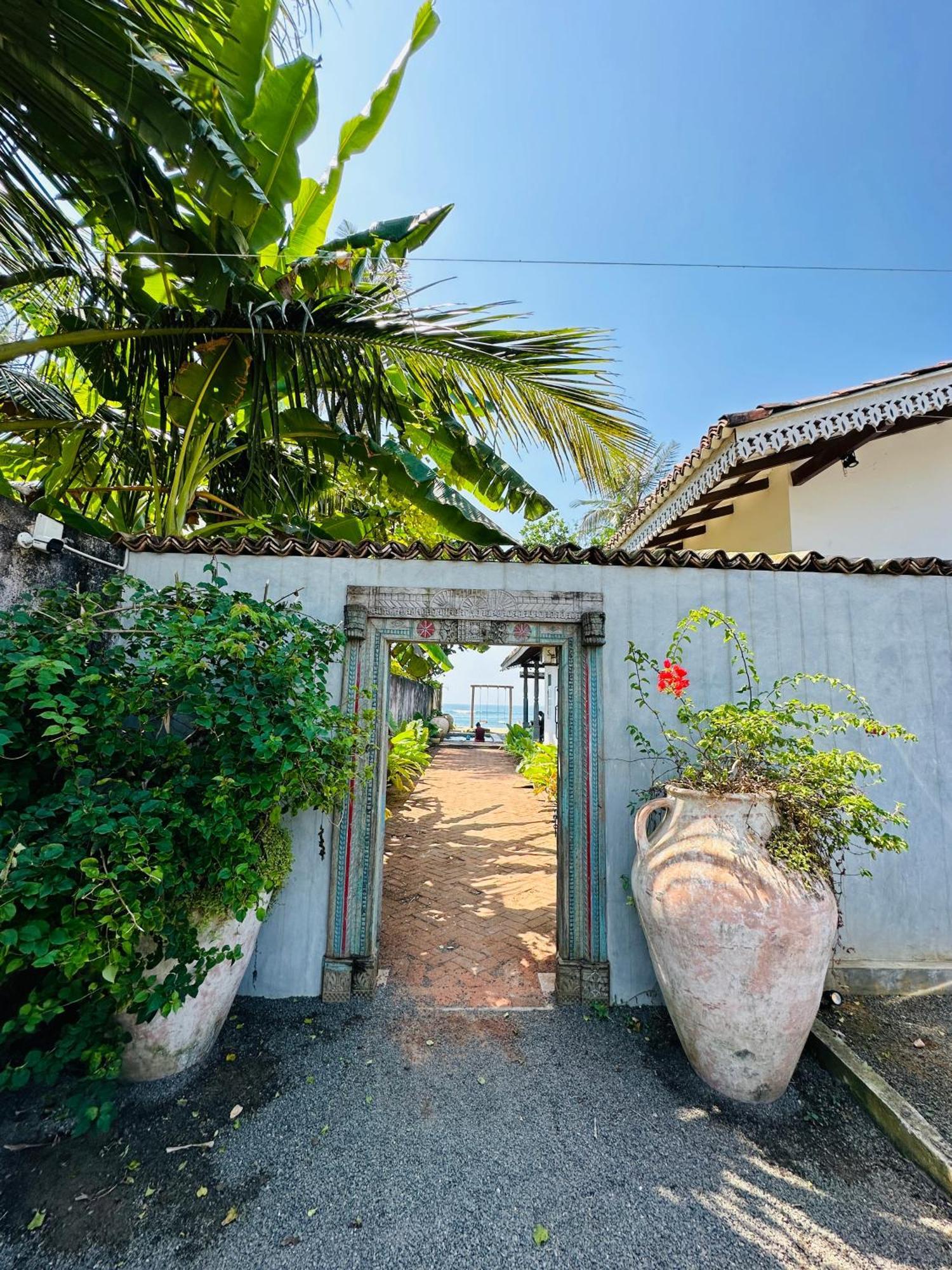 Moi Talpe By Dbi Hotel ภายนอก รูปภาพ